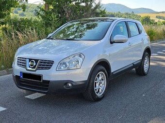 Nissan Qashqai 4x4 benzín 2.0i, automat, ťažné,STK do 4/2027