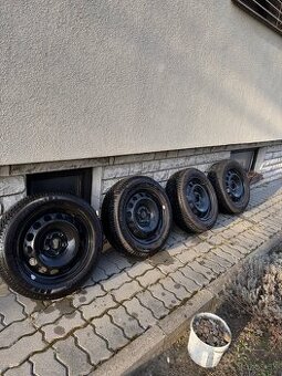 BF Goodrich zimne 205/55 R16