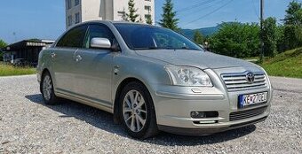 Toyota Avensis 2.2 D-4D Xenon/Klíma/Senzor