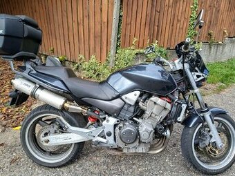 Honda cb 900 hornet