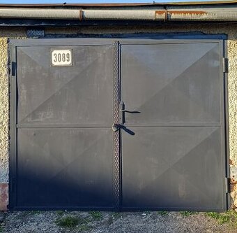 Na predaj Garáž pri Š autoservise