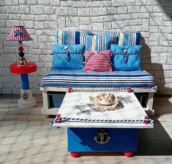 Obývačka pre Barbie v námorníckom štýle
