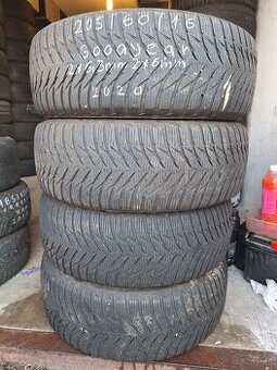 205/60/R16 zimné 4ks.