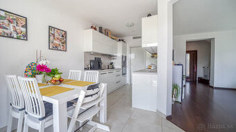 Posledný 5izb RD kompletne zariadený s garážou v krásnom pro