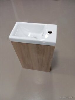 Predám skrinku s umývadlom - 1