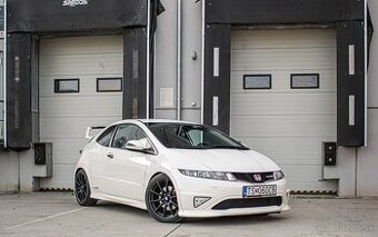 Honda Civic TypeR FN2 2.0 i-VTEC 148kW Championship White