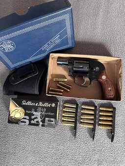 Smith&Wesson model 38 Airweight “bodyguard”