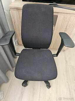 Kancelarska stolicka