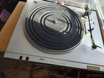 AKAI-gramofon