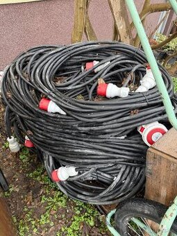 Predlzovacie kable 32A rôzne dlzky