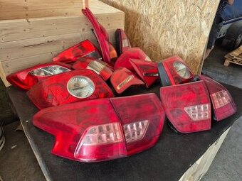 Zadne svetlo / svetla