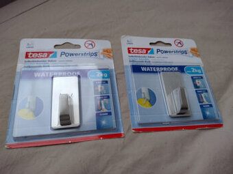 2x vodeodolny samolepiaci hacik na zavesenie bez vrtania