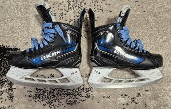 Korčule BAUER juniorX