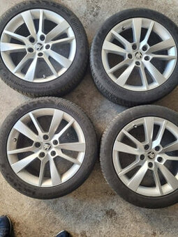 Predám škoda octavia 3 Elektrony Trius s pneumatikami