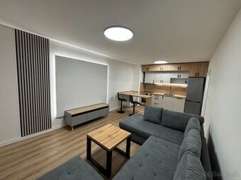 Prenájom, 2-izbový byt, Strážske – Kongres