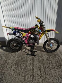 Suzuki RM85