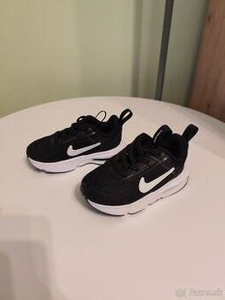 č.23,5 Nové detské botasky Nike air Max