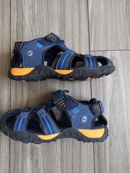 Sandále LOTTO-super stav,veľkosť 32