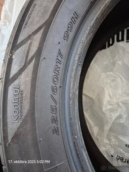 Predám 2 ks letné pneumatiky R17