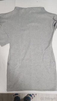 Strikovane svetre, saty a suknove kostymy 38 a 44