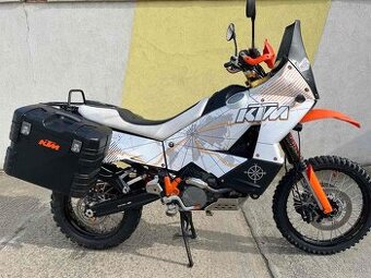 Predám moju KTM 990 Adventure 2011 ABS