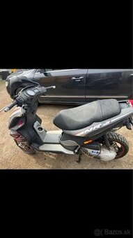 Predám Skuter piaggio nrg na diely pojazdny