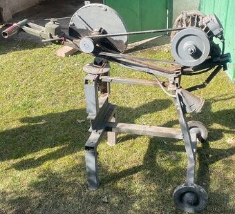 Predám cirkulárku s elektromotorom 1,7 kW na kovy/drevo