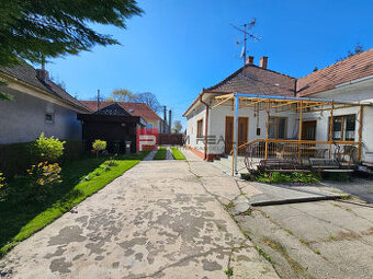 Na predaj starší rodinný dom s rozľahlým pozemkom Vydrany