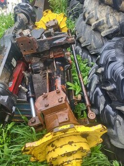 ťažká hnacia naprava zetor 2800e