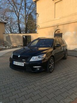 ŠKODA OCTAVIA RS COMBI 2011 2.0tdi 125kw DSG/WEBASTO/SIBER