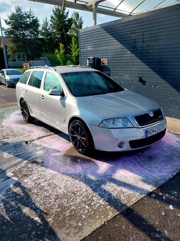 Octavia 2 Vrs