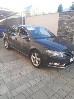PASSAT-2.0TDI DOVOZ GB