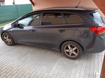 Kia ceed kombi 66kw 90koni