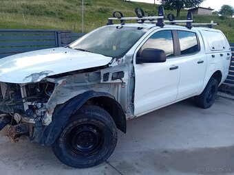 Predám Ford Ranger 2,2 tdci 2014 DPH poškodený