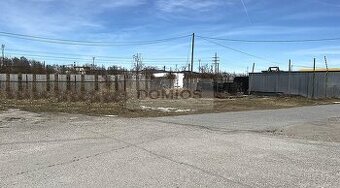 Pozemok - komerčné využitie / skladovanie (400,00 m2, KE-V)