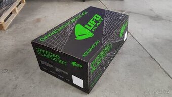 45ks Kartónové krabice 820x445x275mm