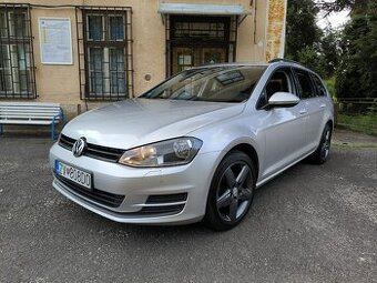 Volkswagen Golf VII Combi 2.0 TDI 110 kW -