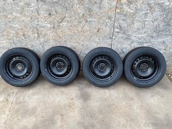 Renault clio IV 4 plechove disky zimne pneumatiky 195/55/15