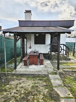 Na predaj chatka so záhradou, Nové Zámky