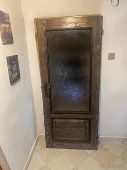 Dvere prave 80tky masívne