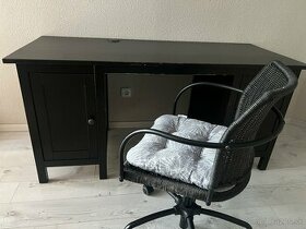 Stolík pod PC alebo písací stolík
