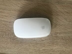 apple bezdrotova myš na baterky - 1