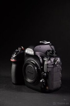 Nikon D850 + battery grip | TOP stav