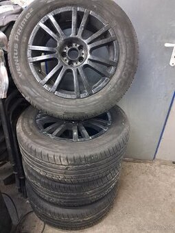 225/60/R17