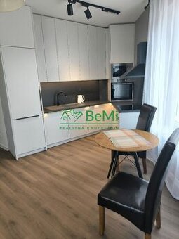 (034-113-JAGAa) Predaj 3 izbového apartmánu v centrálnej čas