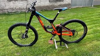 Lapierre DH 527