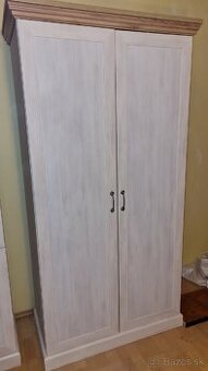 Predám šatníkovú skriňu 187x90x49cm - 1