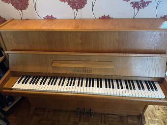 Pianino Weinbach 3 pedálový