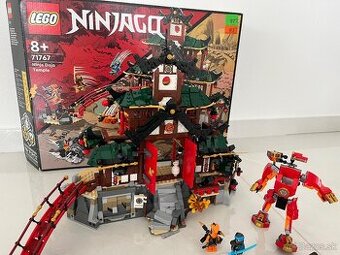 LEGO Ninjago 71767: Chrám bojových umení nindžov