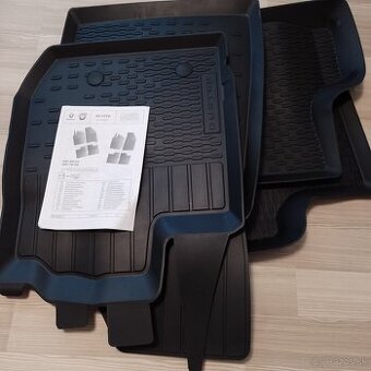 Predám gumené rohože do Dacie Duster II.